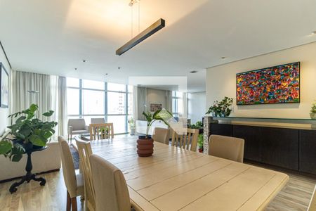 Apartamento à venda com 198m², 3 quartos e 1 vagaSala