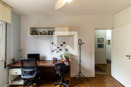 Apartamento à venda com 198m², 3 quartos e 1 vagaQuarto 2