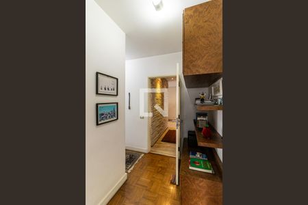 Apartamento à venda com 198m², 3 quartos e 1 vagaCorredor