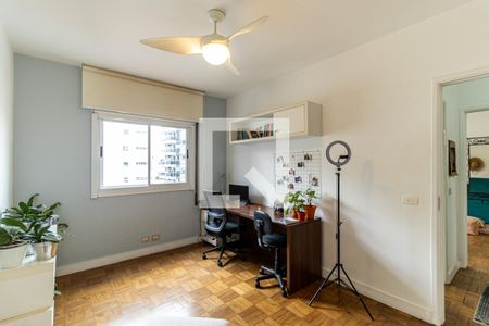 Apartamento à venda com 198m², 3 quartos e 1 vagaQuarto 2