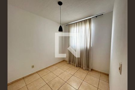 Quarto 1 de apartamento à venda com 2 quartos, 44m² em Chacaras Reunidas Santa Terezinha, Contagem