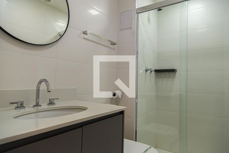Banheiro de kitnet/studio à venda com 1 quarto, 27m² em Indianópolis, São Paulo