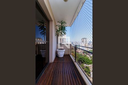 Sala - Varanda de apartamento para alugar com 2 quartos, 250m² em Moema, São Paulo