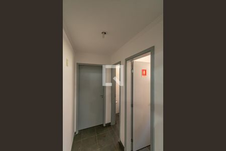 Apartamento à venda com 50m², 1 quarto e 1 vaga Apartamento à venda com 50m², 1 quarto e 1 vagaÁrea comum - Banheiros Salão de festas