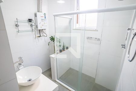 Apartamento para alugar com 53m², 2 quartos e sem vagaBanheiro