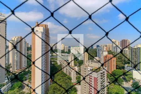 Apartamento para alugar com 160m², 3 quartos e 4 vagas Apartamento para alugar com 160m², 3 quartos e 4 vagasVaranda vista