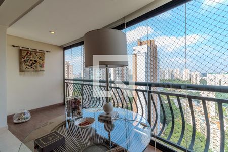 Varanda de apartamento para alugar com 3 quartos, 160m² em Vila Andrade, São Paulo
