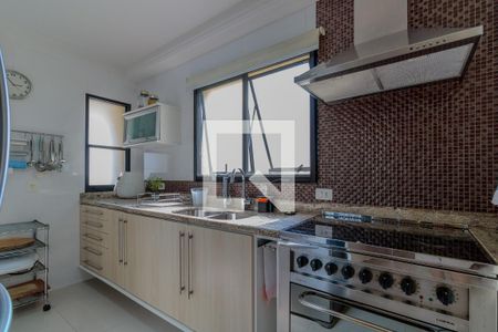 Apartamento para alugar com 160m², 3 quartos e 4 vagas Apartamento para alugar com 160m², 3 quartos e 4 vagasCozinha