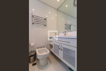 Apartamento para alugar com 160m², 3 quartos e 4 vagas Apartamento para alugar com 160m², 3 quartos e 4 vagasSuíte 1