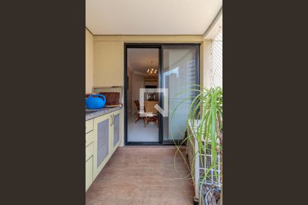 Apartamento para alugar com 160m², 3 quartos e 4 vagas Apartamento para alugar com 160m², 3 quartos e 4 vagasVaranda gourmet