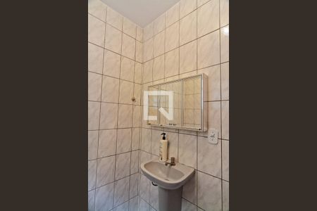 Casa para alugar com 250m², 3 quartos e 1 vaga Casa para alugar com 250m², 3 quartos e 1 vagaBanheiro 2