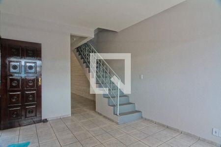 Sala de casa para alugar com 3 quartos, 250m² em Jardim Peri, São Paulo