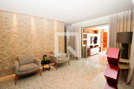 Apartamento à venda com 262m², 4 quartos e 4 vagas Apartamento à venda com 262m², 4 quartos e 4 vagasSala
