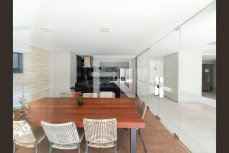 Apartamento à venda com 262m², 4 quartos e 4 vagas Apartamento à venda com 262m², 4 quartos e 4 vagasÁrea comum