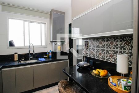 Apartamento à venda com 262m², 4 quartos e 4 vagas Apartamento à venda com 262m², 4 quartos e 4 vagasCozinha