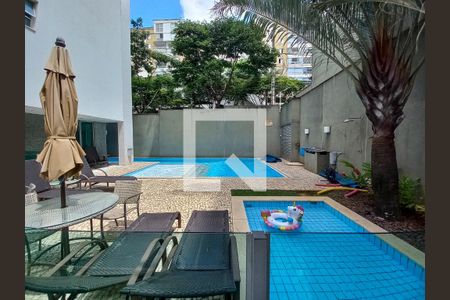 Apartamento à venda com 262m², 4 quartos e 4 vagas Apartamento à venda com 262m², 4 quartos e 4 vagasÁrea comum