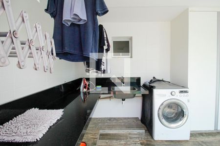 Apartamento à venda com 262m², 4 quartos e 4 vagas Apartamento à venda com 262m², 4 quartos e 4 vagasLavanderia/Cobertura