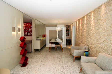 Apartamento à venda com 262m², 4 quartos e 4 vagas Apartamento à venda com 262m², 4 quartos e 4 vagasSala