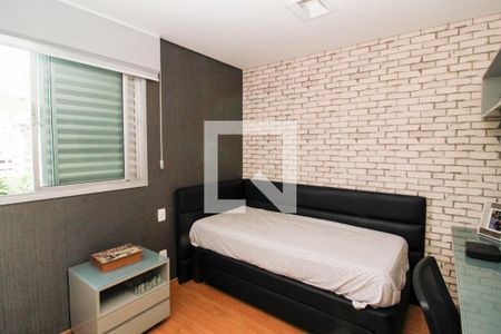 Apartamento à venda com 262m², 4 quartos e 4 vagas Apartamento à venda com 262m², 4 quartos e 4 vagasQuarto 3