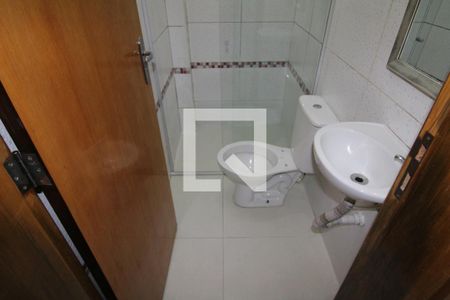 Banheiro de apartamento para alugar com 1 quarto, 45m² em Vila Guilherme, São Paulo