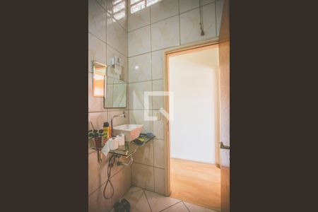 Casa à venda com 97m², 2 quartos e 1 vagaBanheiro 2