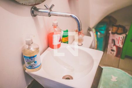 Lavabo de casa à venda com 2 quartos, 97m² em Parque Imperial, São Paulo