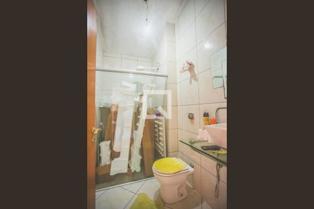 Casa à venda com 97m², 2 quartos e 1 vagaBanheiro 2