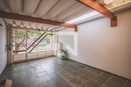 Casa à venda com 97m², 2 quartos e 1 vagaGaragem