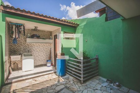 Casa à venda com 97m², 2 quartos e 1 vagaÁrea de Serviço