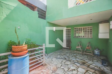 Casa à venda com 97m², 2 quartos e 1 vagaÁrea de Serviço