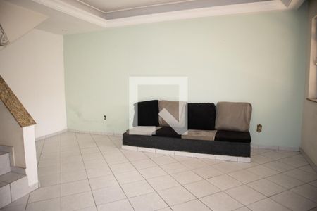 Sala de casa à venda com 6 quartos, 354m² em Vila Gustavo, São Paulo