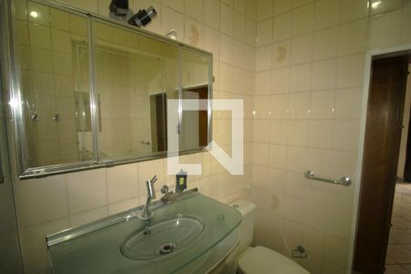 Casa para alugar com 150m², 2 quartos e 1 vagaBanheiro da Suíte 1