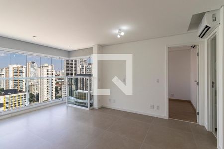 Sala e Cozinha de apartamento para alugar com 1 quarto, 43m² em Vila Clementino, São Paulo