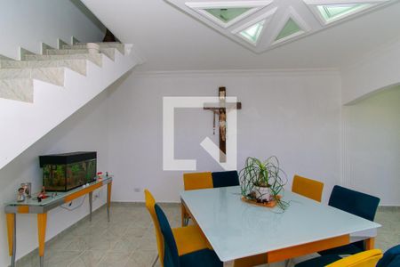 Casa à venda com 400m², 6 quartos e 2 vagas Casa à venda com 400m², 6 quartos e 2 vagasSala de Jantar