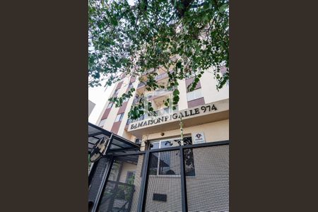 Apartamento à venda com 54m², 2 quartos e 1 vaga Apartamento à venda com 54m², 2 quartos e 1 vagaFachada