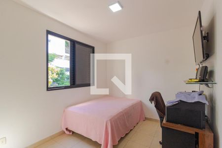 Apartamento à venda com 112m², 3 quartos e 2 vagasQuarto 