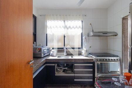 Apartamento à venda com 112m², 3 quartos e 2 vagasCozinha 
