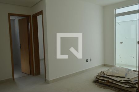 Sala de apartamento à venda com 2 quartos, 80m² em Alvorada, Contagem