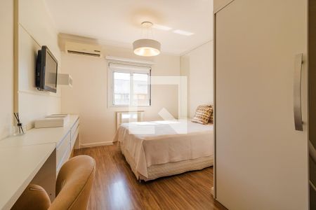 Quarto 1 de casa de condomínio para alugar com 3 quartos, 97m² em Cavalhada, Porto Alegre