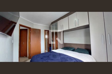 Quarto 1 suíte de apartamento para alugar com 2 quartos, 126m² em Parque das Nações, Santo André