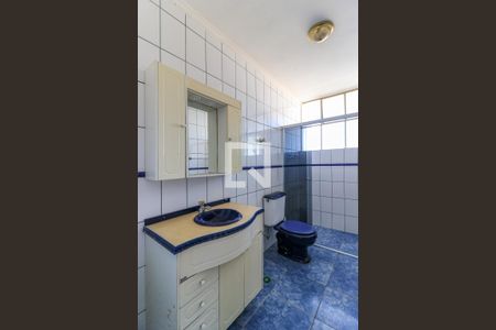 Casa à venda com 278m², 3 quartos e 3 vagas Casa à venda com 278m², 3 quartos e 3 vagasBanheiro da Suíte