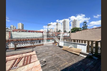 Casa à venda com 221m², 3 quartos e 3 vagasSacada Suíte