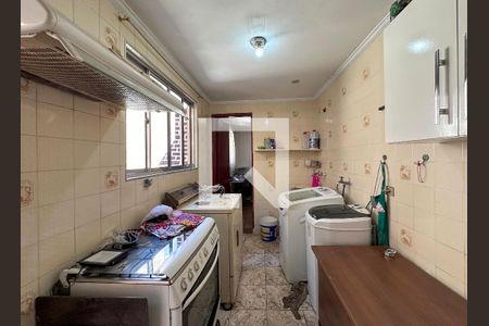Casa à venda com 221m², 3 quartos e 3 vagasÁrea de Serviço