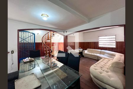 Sala de casa para alugar com 3 quartos, 221m² em Santo Amaro, São Paulo