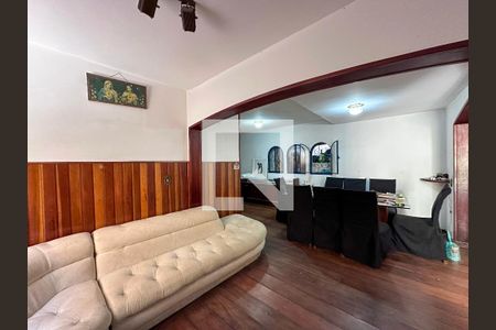 Sala de casa à venda com 3 quartos, 221m² em Santo Amaro, São Paulo
