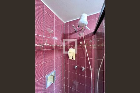 Casa à venda com 221m², 3 quartos e 3 vagasBanheiro Social