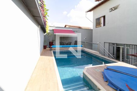 Casa para alugar com 350m², 6 quartos e 2 vagasPiscina