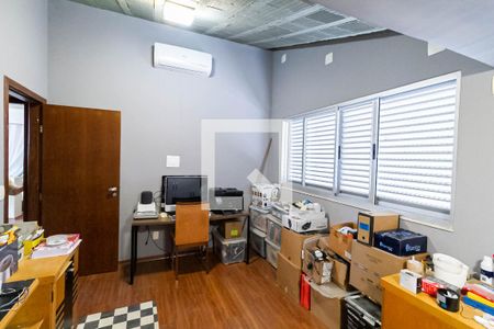 Casa para alugar com 350m², 6 quartos e 2 vagasQuarto 4