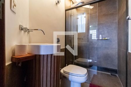 Casa para alugar com 350m², 6 quartos e 2 vagasBanheiro social 2