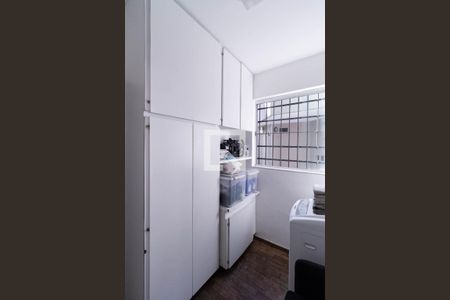 Casa para alugar com 350m², 6 quartos e 2 vagasQuarto de serviço